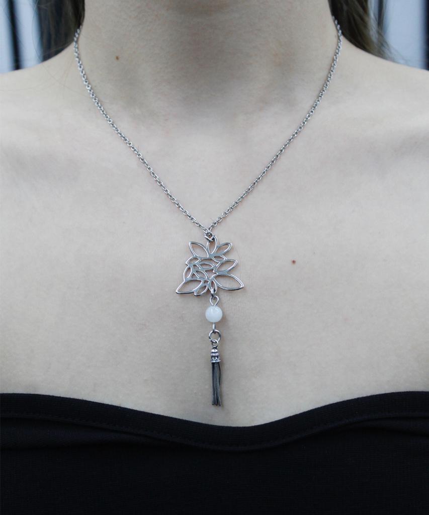 Miae Lotus Chain Necklace