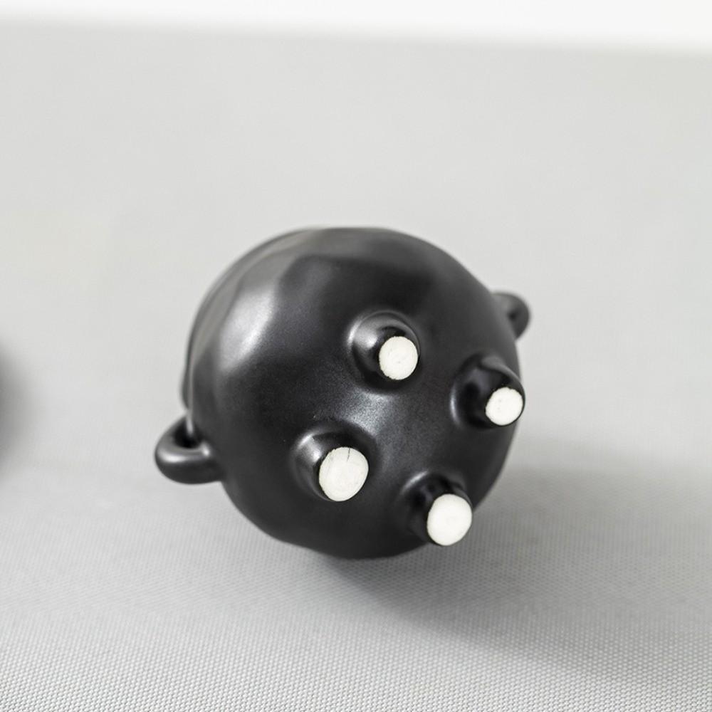 Multi-functional Ceramic Oil Diffuser Decorative Essential Oil Burner Aromatherapy Burner  Yoga