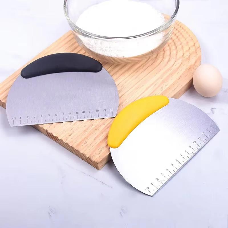 Cortador de Pastelería de Acero Inoxidable Rascador de Masa de Harina Picador Escala Cortador de Masa para Pizza Mango Cómodo Herramientas de Cocina para Hornear