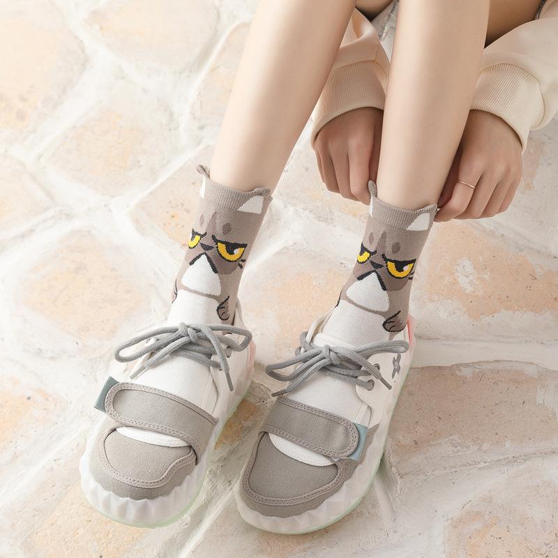 Women's Cute Cartoon Cat Mid-Calf Socks 3D Ears Lucky Cat Cotton Casual Socks