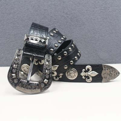 אביזרים – רצועות וחגורות לנשים