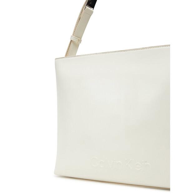 Сумка Calvin Klein Calvin Klein Embossed Logo Medium Shopper K60K613172 светло-бежевый