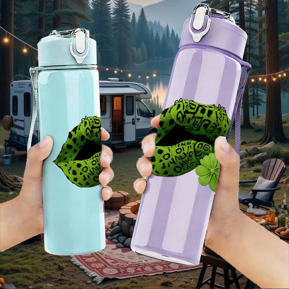 1PC Green Cactus Lips Graphic,750ml Color Plastic Sports Water Bottle,Leakproof Flip Straw Lid,Suitable for Sports Office Home Use