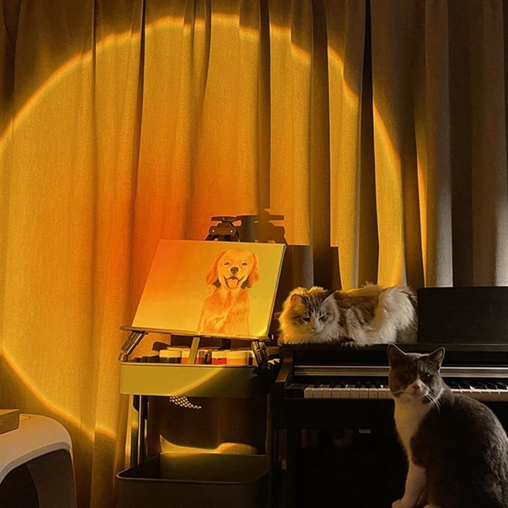 16 Color Sunset Projection Lamp Remote Control USB Powered LED Sunset Lamp Rotated Vibrant Spectrum RGB Night Light