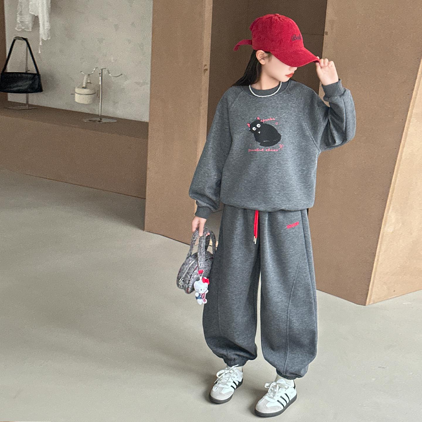 

Девочки 2025 Осенний Наряд: Модный мультяшный свитшот с котенком и спортивные штаны, комплект из двух предметов 140 cm