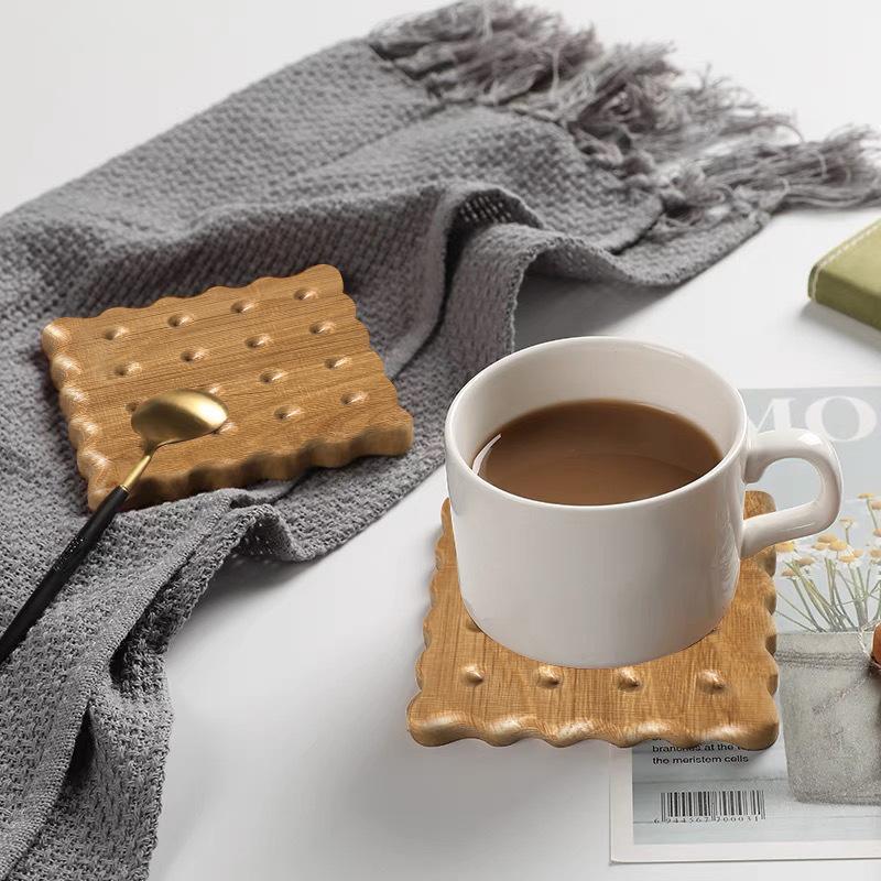 Creative Durable Biscuit Shape Wood Placemat Heat-Resistant Coffee Cup Coaster Friends Gifts Easy To Clean Table Decoration