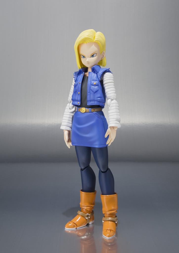 DRAGON BALL Z Android 18 Figure S.H.Figuarts