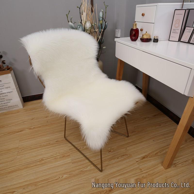 European-Style Faux Wool Plush Rug: Living Room, Sofa, Bay Window, Bedside, Coffee Table, Long-Pile Decor