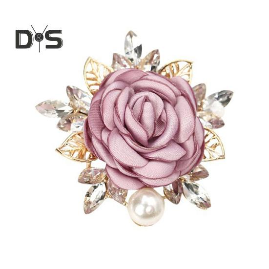 

Женская брошь 3D Rose Leaf Искусственный жемчуг Стразы Лацкан Воротник Булавка Сумка Шарф Шляпа Украшение Брошь Выпускной Вечеринка Ювелирные изделия розовый/фиолетовый