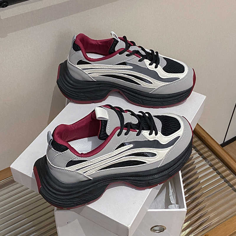 Legitimate Leather Autumn Womans Casual Shoes Husband Running Training & Exercise Black Sneakers Sport Vintage High Fashion