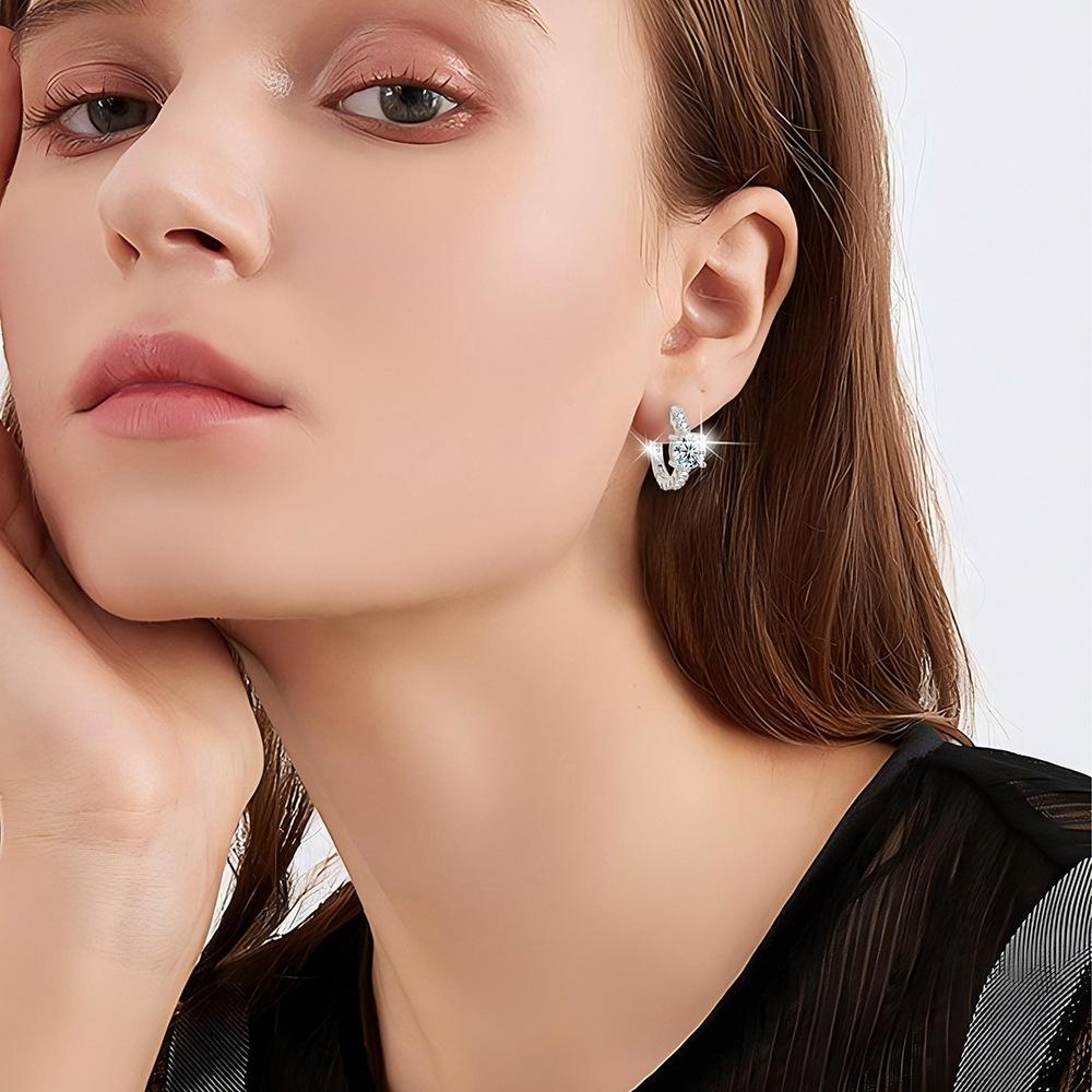 1CT Luxury Texture Ear Buckles S925 Silver Moissanite Earrings Elegant Temperament Women Jewelry Ideal Birthday Present