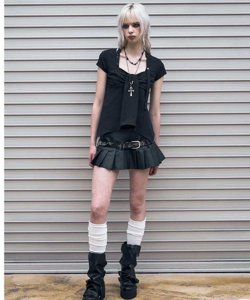 Nasnoing Ribbon Drape Stud Top (Black)