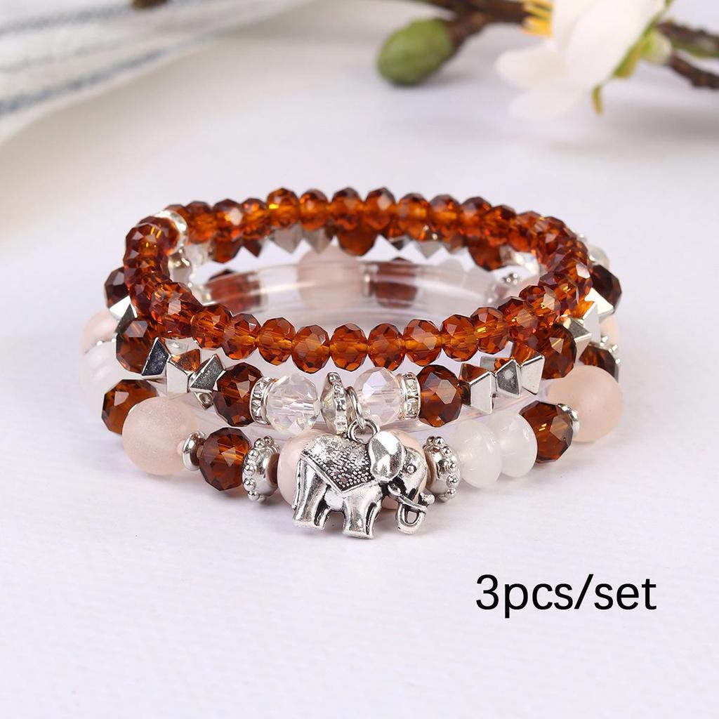 Retro Bohemian Elephant Pendant Metal Bracelet