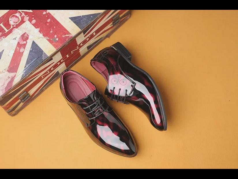 "New Four Seasons Men's Pointed Toe Formal Shoes – Trendy Large Size British Style Men's Shoes"