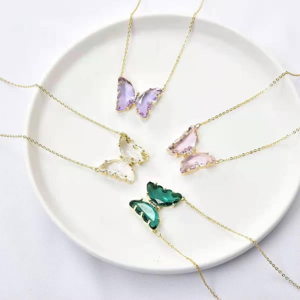 2022 Crystal Butterfly Clavicle Chain Necklace: Chic & Stylish Short Choker Pendant for Women