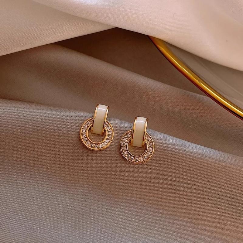 Korean White Drip Oil Circular Stud Earrings for Women Exquisite Sparkling Crystal Geometric Round Earrings Party Jewelry Gifts