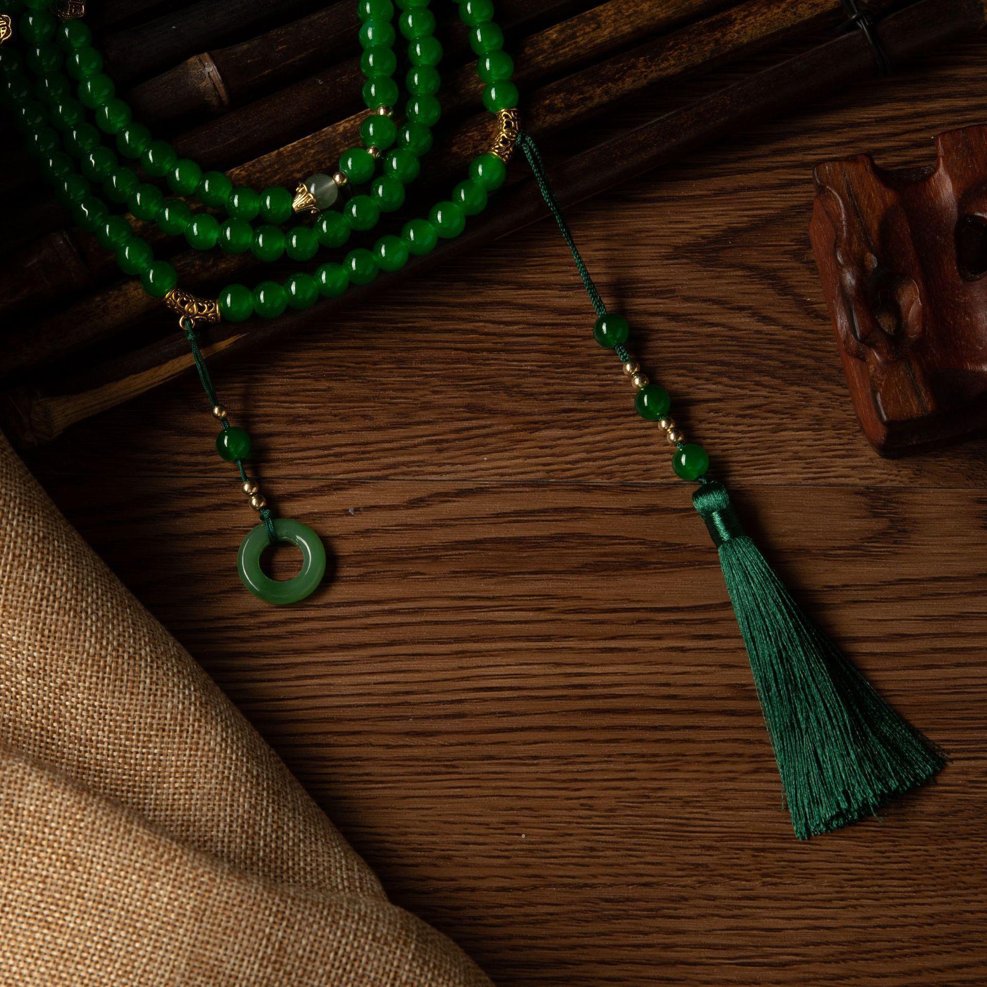 

New Chinese Long Green Beaded Necklace Women S National Style Cheongsam Retro Temperament Sweater Chain Can Be Hung Diagonally In Spring
