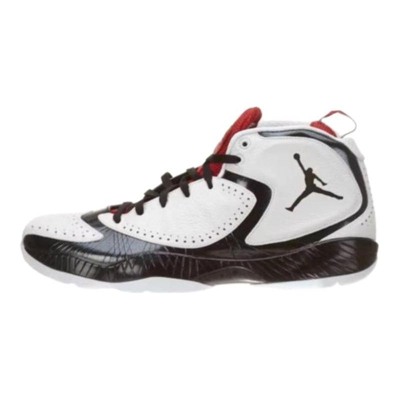 Jordan 2012 Q 'White Black Red' 508320-182
