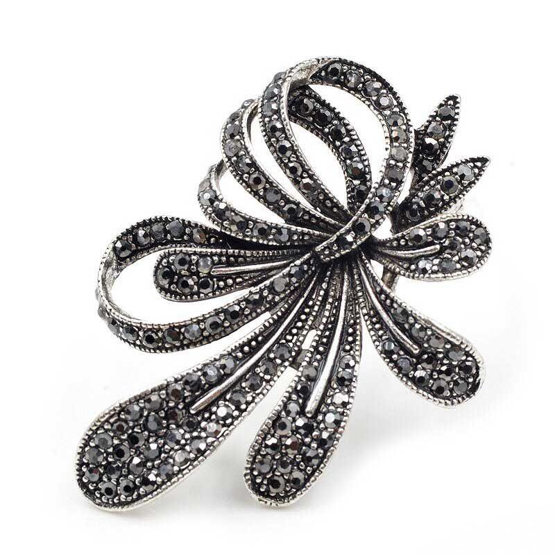 

Flower Rhinestone Brooch Breast Flower One Size