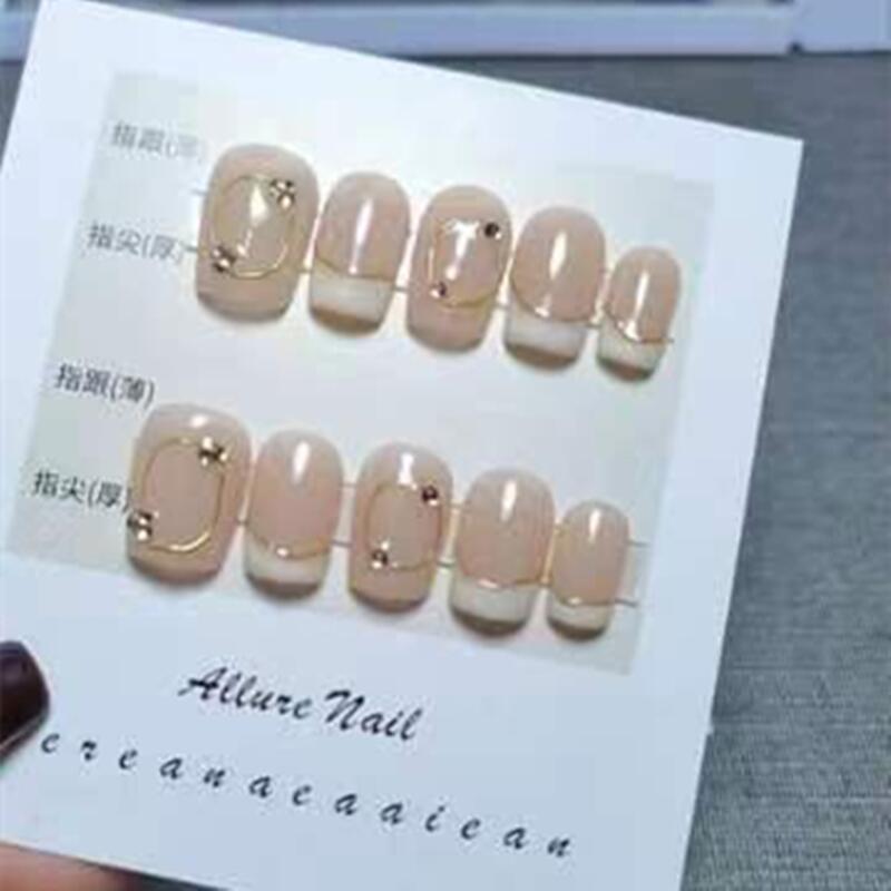 

Ручная работа Накладной французский маникюр с многоразовыми гелевыми наклейками Ultra Short Tapered XS