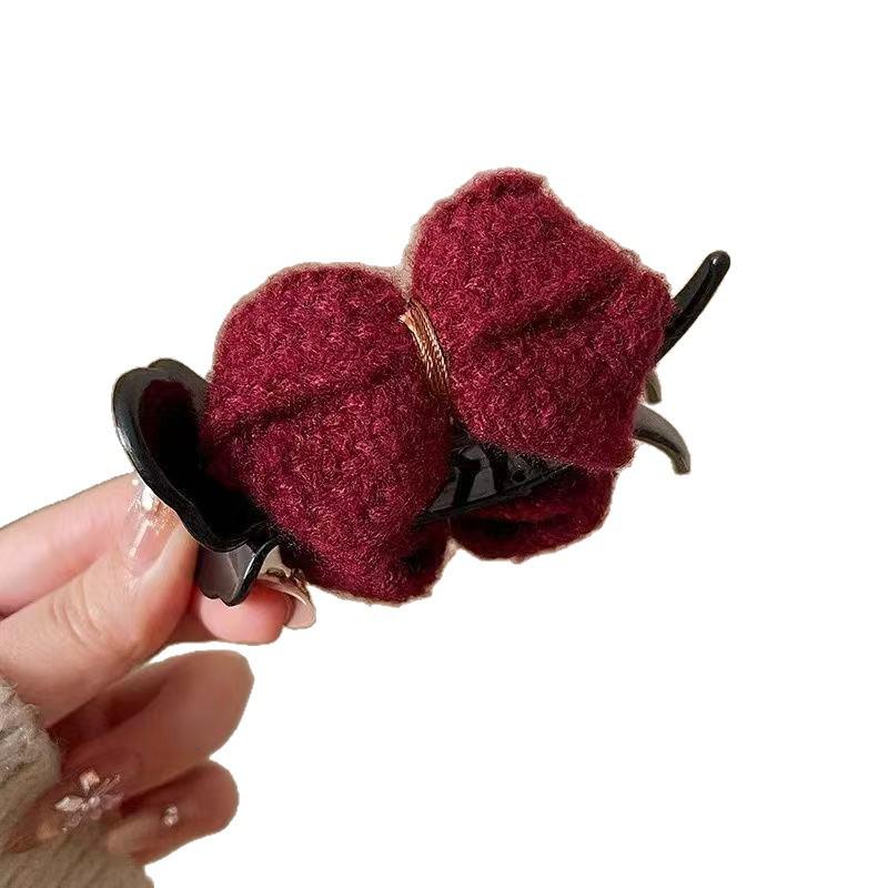 Knitted Bow Claw Clip Hair Bun Maker - Autumn/Winter Hair Accessories for Women