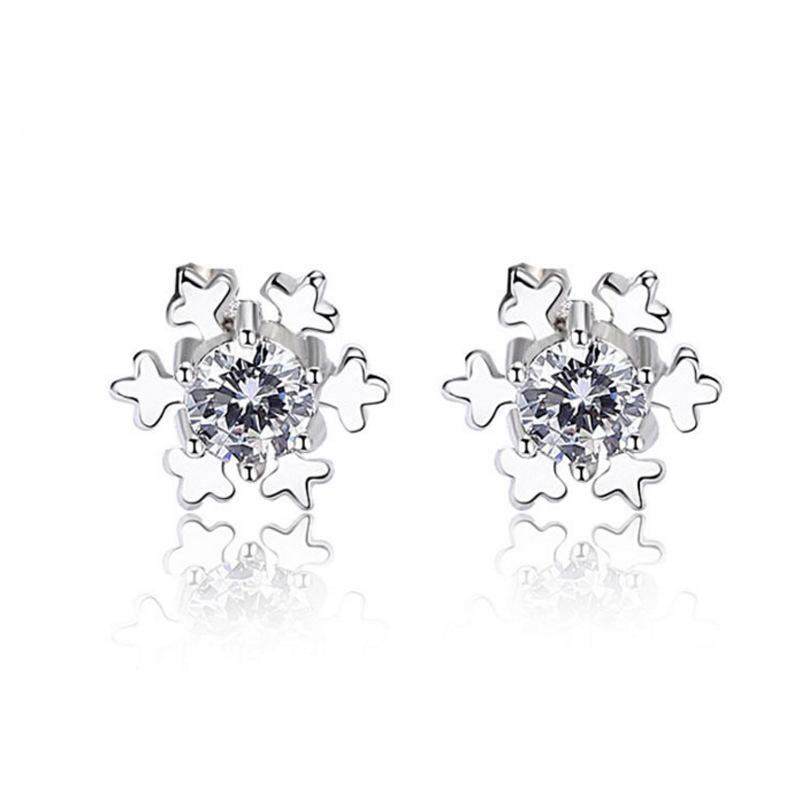 S925 Silver Korean Snowflake Zircon Stud Earrings for Women - Elegant, Simple Design, Ideal Christmas Gift.