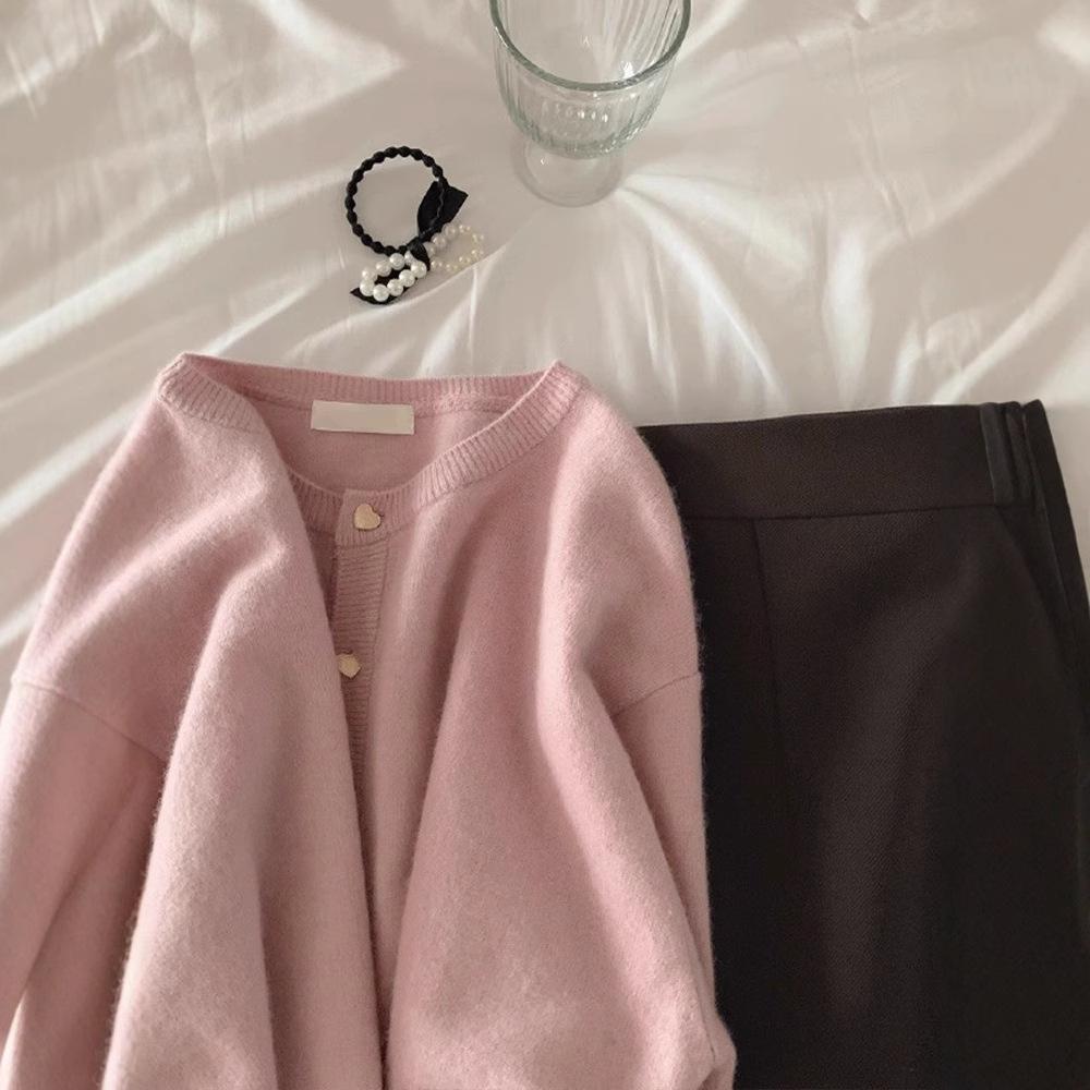 Soft Waxy Love Button Knitted Cardigan Women's Autumn and Winter Gentle Top Small Fragrant Wind Crew Neck Sweater Short Coat
