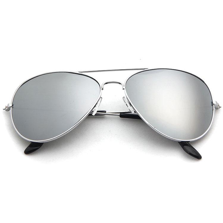 Unisex klasické kovové slnečné okuliare typu Aviator 3026/3025