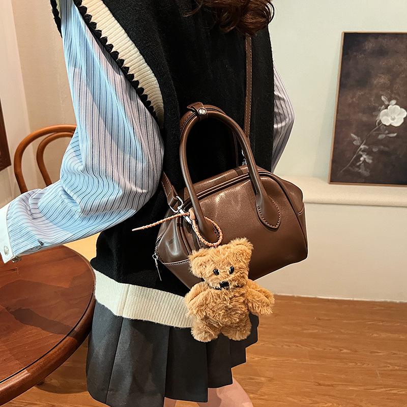 2025 Autumn New Small Square Bag Versatile Handbag Women's Niche Design High-end Messenger Bag