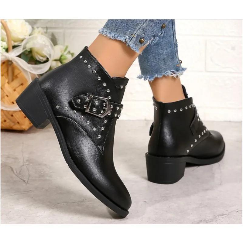 Zimní boty Boty Podzim Nýty Boty-Ženy Luxusní Designér Kulatá špička Velká velikost Kůže Střední Módní Špičaté Mi