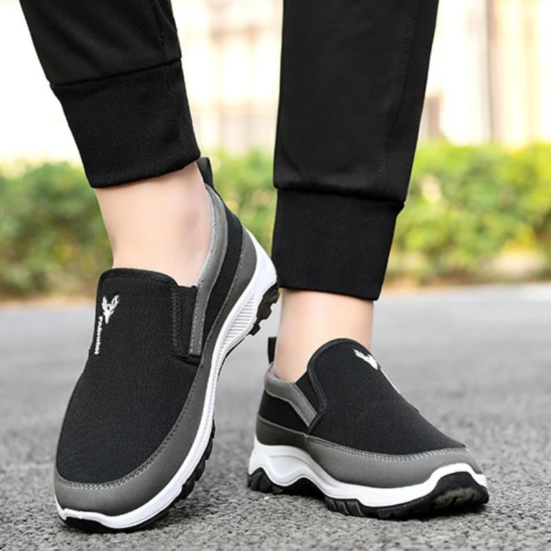 New Autumn Men's Cloth Shoes Mesh Breathable Non-Slip Loafers Casual Soft Sole Vulcanized Shoes Comfortable Sneakers Zapatos