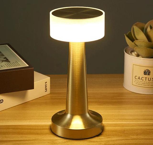 Retro Table Lamp Metal Touch Decor for Bar Coffee Restaurant Decoration Light Desk LED Rechargeable Night Light Bedroom Decor