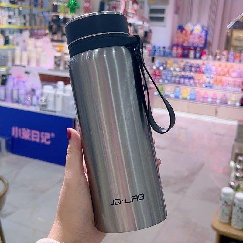 

High-Looking, Large-Capacity Insulated Cup for Women, Portable Car Coffee Cup, Outdoor Sports Water Bottle, Tea Cup Steel Color (750ml + Stainless Steel Liner)