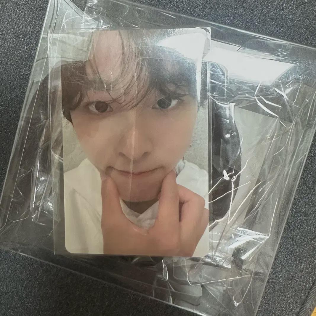 

NCT Берет-брелок на 1-ю годовщину Рику