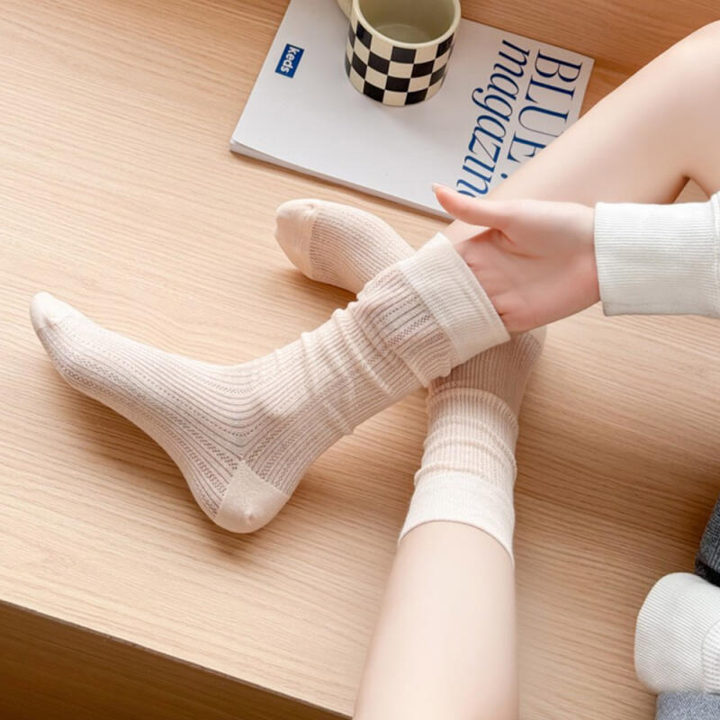 5 Pairs of Tria Lace Sheer Cotton Socks