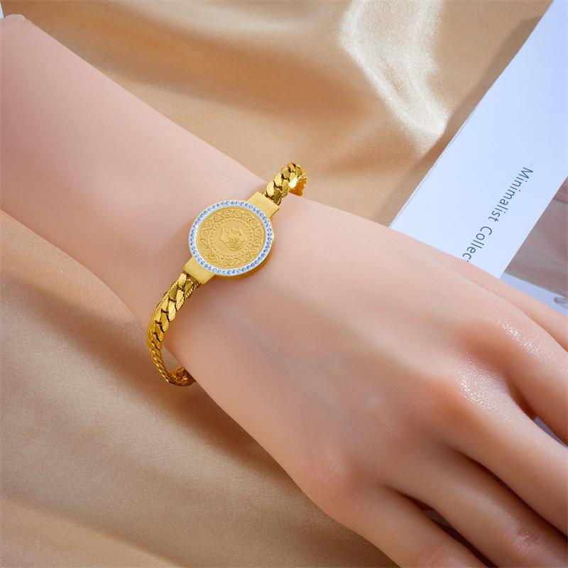 Gold Cuban Link Portrait Coin Crystal Bracelet – Luxury Heritage Jewelry, Timeless Elegance Gift for Men & Women