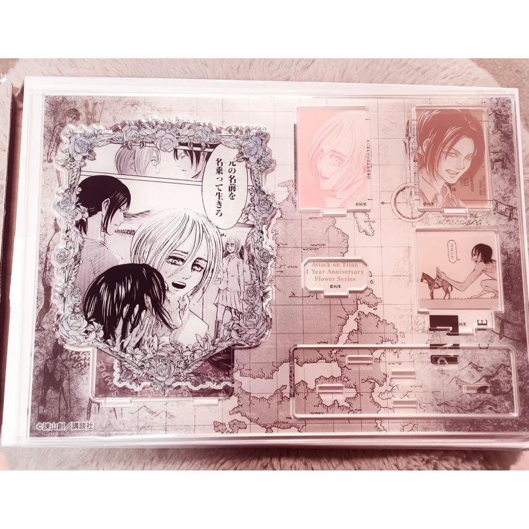 Used Attack on Titan Historia Ymir Oath and Promise Diorama Acrylic Stand
