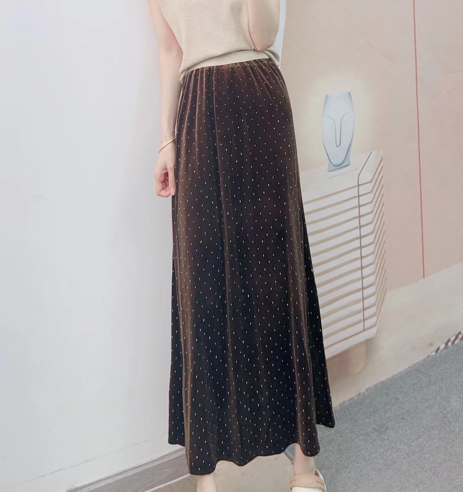 

Spring 2026 High-Waisted Velvet Rhinestone Midi Skirt 007 XL (up to 140 lbs) кавовий
