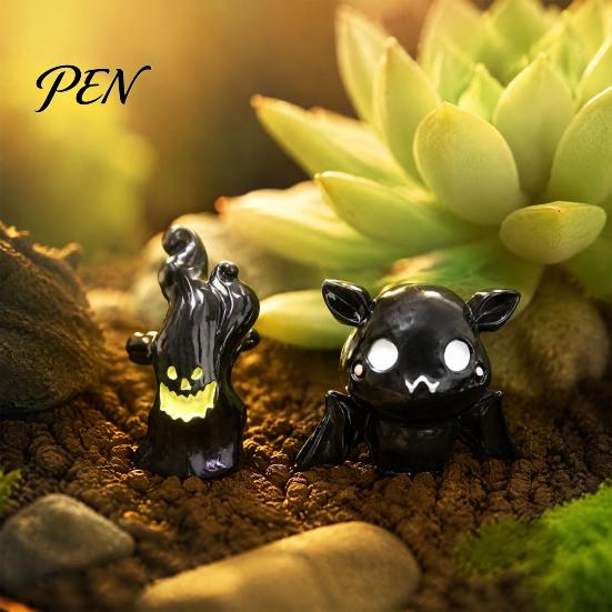 Dark Style Holiday Tabletop Accents Halloween Miniature Ornament, Skeleton Tombstone Miniature, Cute Mini Grim Reaper Atmospheric Landscaping