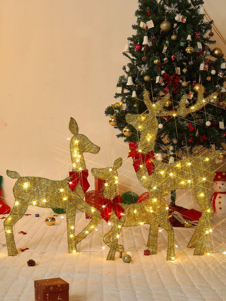 3 Pcs Christmas Deer Family Decor with Light Lighted Reindeer Xmas Decoration Light Up Display for Yard Patio Lawn Garden Party