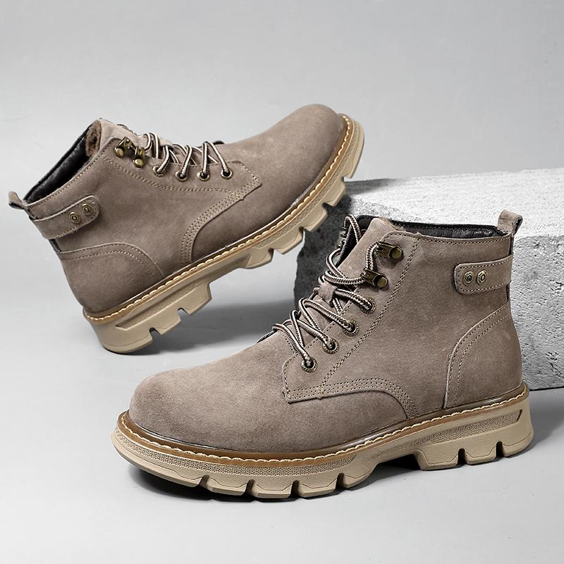 ძვირადღირებული ბრენდის მამაკაცის სპორტული ფეხსაცმელი ზამშის ტყავის ჩელსის ჩექმები ახალი მოდური სასეირნო ფეხსაცმელი ხელნაკეთი კომფორტული მამაკაცის მოტოციკლეტის ჩექმები