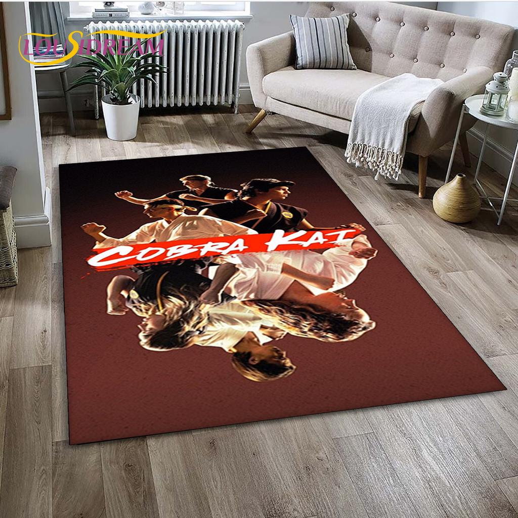 Dywan TV Karate Cobra Kai Amanda Duży, Dywan do Salonu Sypialni Sofa Mata pod Drzwi Dekoracja, Mata Podłogowa Antypoślizgowa do Zabawy dla Dzieci
