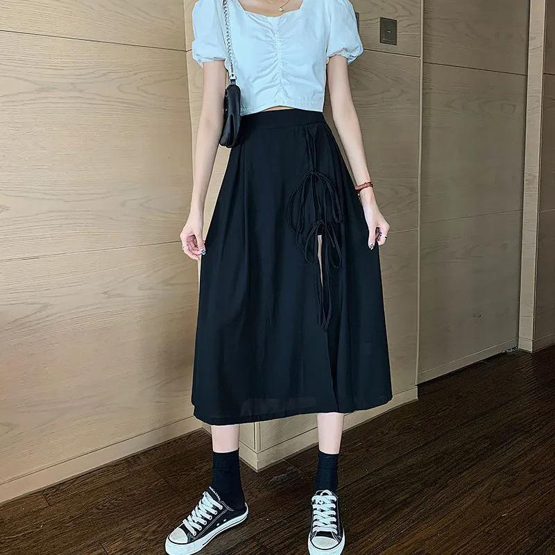 WTEMPO Black Elastic High Waist Loose Solid Color Casual Long Pleated Skirts WomenFour Seasons A-line Lacing-up Side Split Skirts