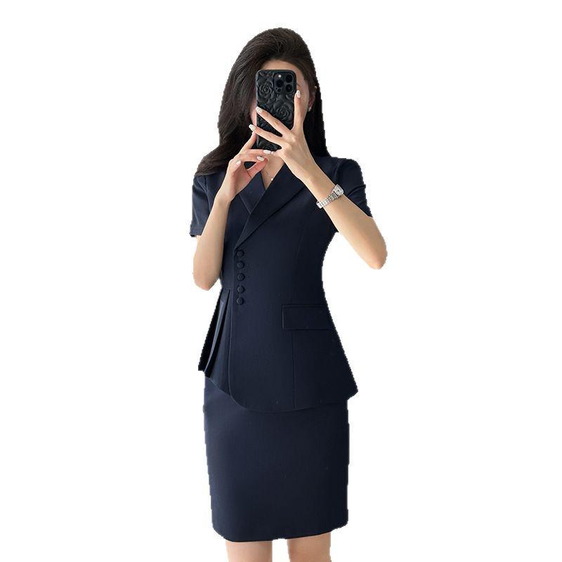 Gray Women's Short-Sleeved Suit Set: Summer Petite Professional Formal Wear for Jewelry Store Managers and Beauty Salon Workwear