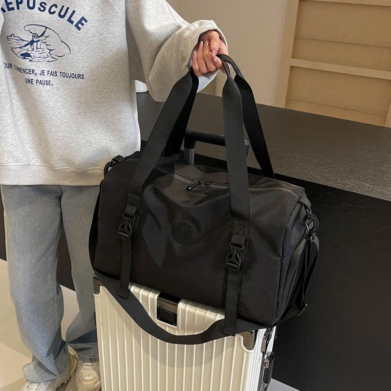 Short-distance travel bag Large capacity dry and wet separation sports fitness bag Premium sense travel business travel simple luggage