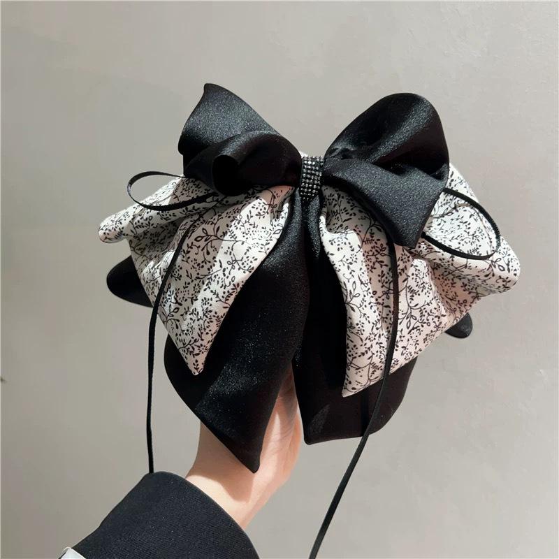 2024 Audrey Hepburn Elegant Luxury Hairpin: Versatile Shark Clip Headdress