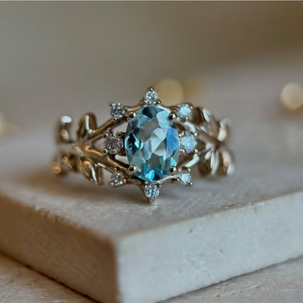 Luxury New Gold-plated Inlaid Aquamarine Single Ring, Leaf Shape Creative Women's Ring Simple and Fashionable