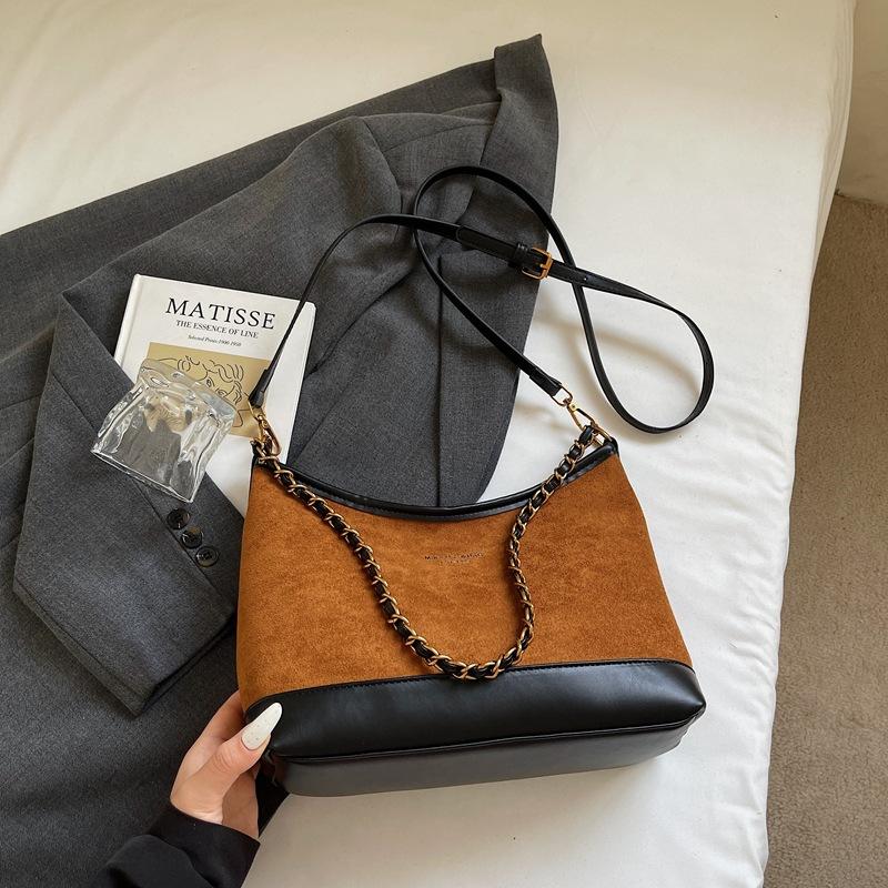 Niche Retro Chain Bag Women's New Autumn and Winter Versatile Messenger Bag Exquisite Shoulder Messenger Bag