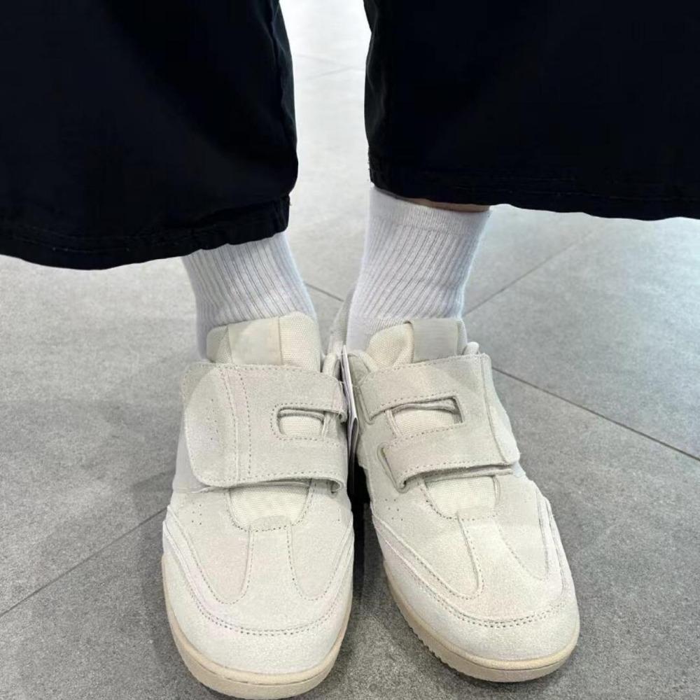 Flat Casual Shoes Women's Spring and Autumn Leather Round Toe Womens Shoe Casual Sports Style Flat Bottomed Board Shoes Sneakers