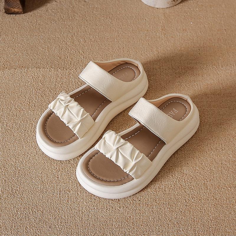 thick-soled Roman sandals, womanly socialite height-enhancing beach shoes 2025 summer wear, non-slip soft-soled student sandals